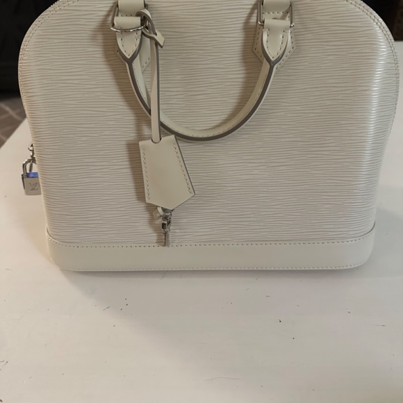 LV Epi Alma Cream - Picture 5 of 16